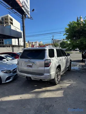 2018 Toyota 4 Runner — foto 7 / 10