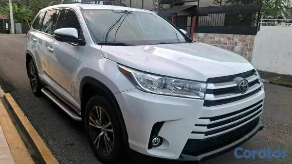 2019 Toyota Highlander — foto 5 / 8