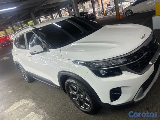 2024 Kia Seltos — foto 4 / 12