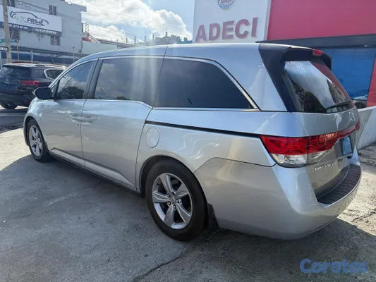 2016 Honda Odyssey — foto 3 / 11
