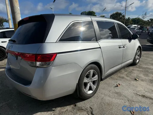 2016 Honda Odyssey — foto 4 / 11