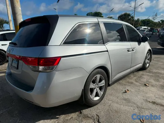 2016 Honda Odyssey — foto 6 / 11