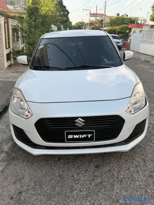 2017 Suzuki Swift — foto 5 / 5