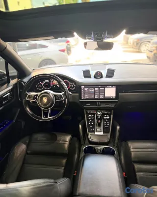 2019 Porsche Cayenne — foto 8 / 9