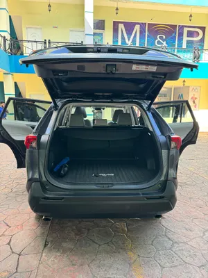 2022 Toyota Rav-4 — foto 5 / 7