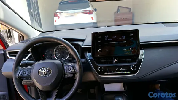 2020 Toyota Corolla — foto 11 / 12