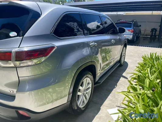 2015 Toyota Highlander — foto 4 / 6