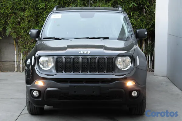 2026 Jeep Renegade — foto 2 / 9