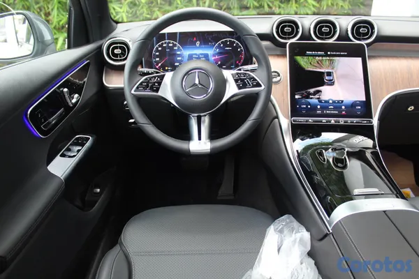 2026 Mercedes-Benz Clase GLC — foto 9 / 12