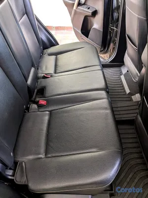 2013 Toyota Rav-4 — foto 7 / 9