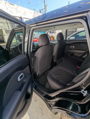 2017 Kia Soul — foto 11 / 12