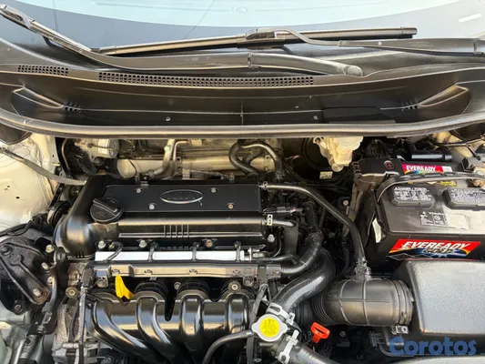 2016 Kia Rio — foto 9 / 9