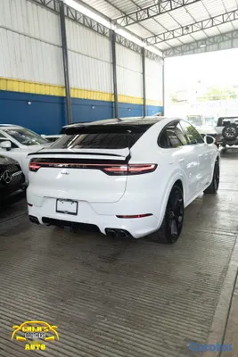 2021 Porsche Cayenne — foto 6 / 13