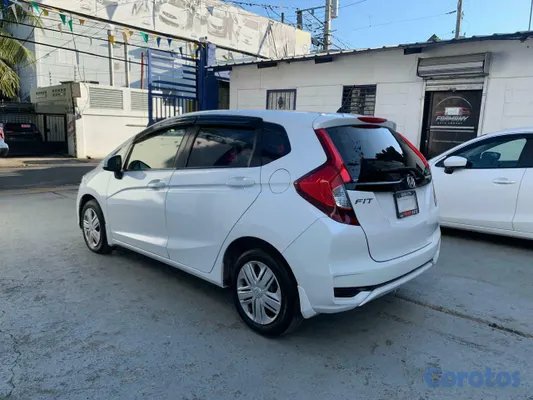2020 Honda Fit — foto 11 / 12