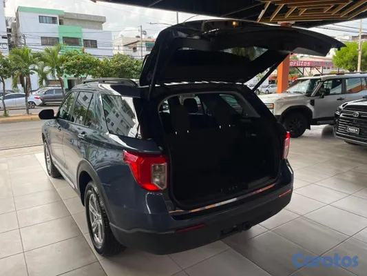 2021 Ford Explorer — foto 5 / 9