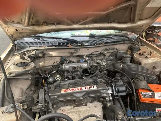 1992 Toyota Corolla — foto 3 / 6