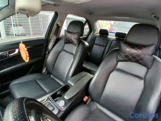 2008 Mercedes-Benz Clase C — foto 4 / 14