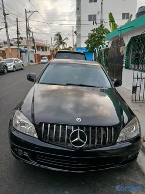 2008 Mercedes-Benz Clase C — foto 12 / 14
