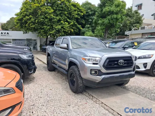 2020 Toyota Tacoma — foto 9 / 12
