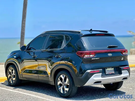 2022 Kia Sonet — foto 4 / 12