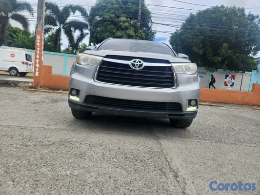 2016 Toyota Highlander — foto 6 / 6