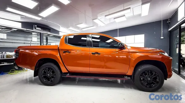 2024 Mitsubishi L200 — foto 2 / 20