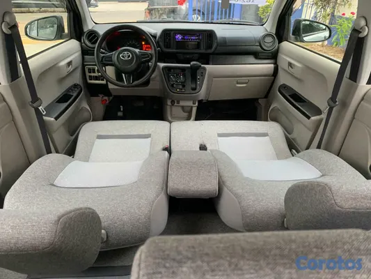 2020 Toyota Passo — foto 7 / 10