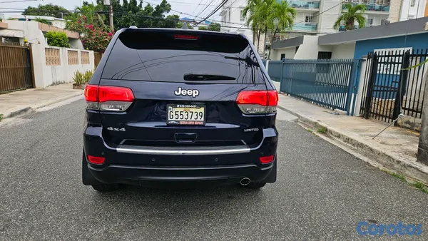 2015 Jeep Grand Cherokee — foto 6 / 13