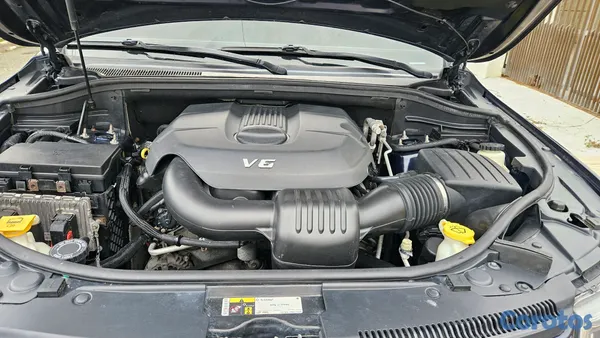 2015 Jeep Grand Cherokee — foto 7 / 13