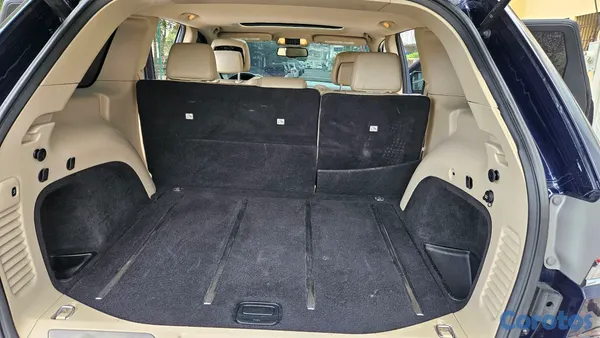 2015 Jeep Grand Cherokee — foto 12 / 13