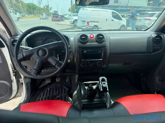 2008 Isuzu Dmax — foto 8 / 10