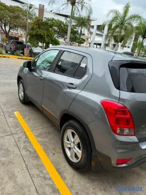 2020 Chevrolet Trax — foto 3 / 7