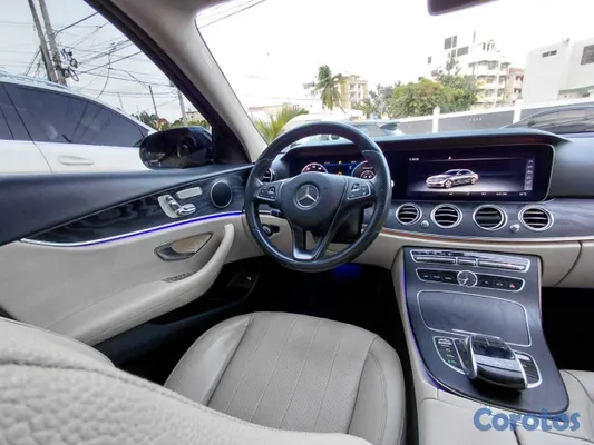 2018 Mercedes-Benz Clase E — foto 8 / 10