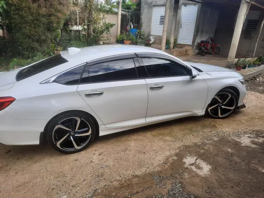 2019 Honda Accord — foto 8 / 8