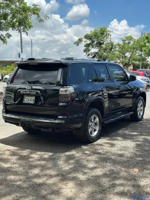 2011 Toyota 4 Runner — foto 4 / 10