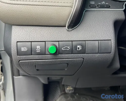 2018 Toyota Camry — foto 5 / 18