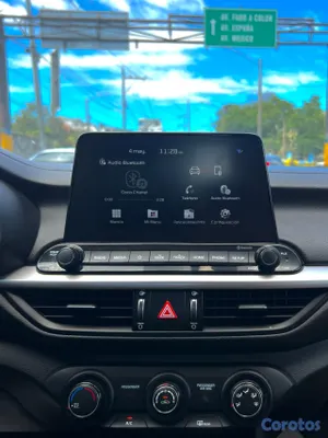 2021 Kia Forte — foto 7 / 10