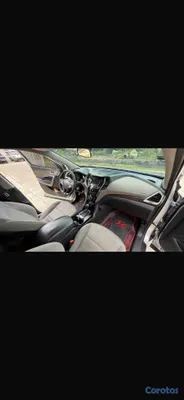 2018 Hyundai Santa Fe — foto 10 / 15