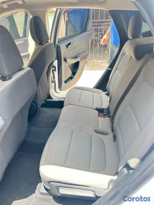 2020 Ford Escape — foto 3 / 7