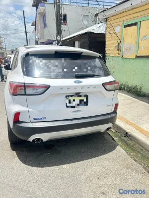 2020 Ford Escape — foto 7 / 7