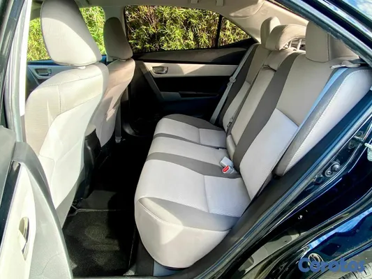 2019 Toyota Corolla — foto 2 / 10