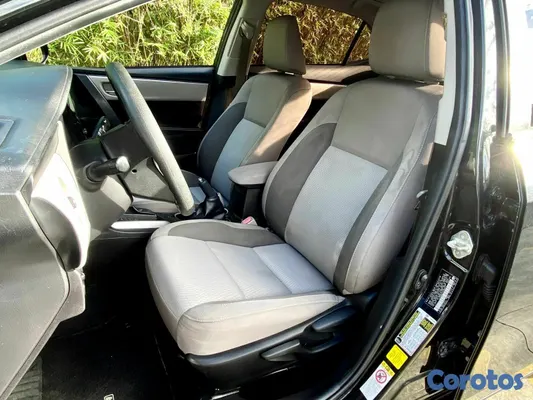2019 Toyota Corolla — foto 3 / 10