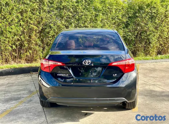 2019 Toyota Corolla — foto 4 / 10