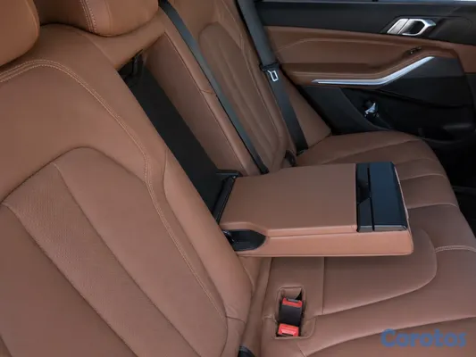2020 BMW X5 — foto 4 / 9