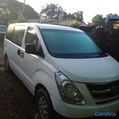 2008 Hyundai H-1 — foto 2 / 4