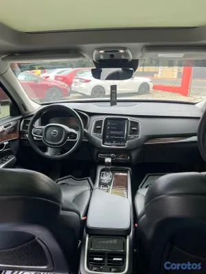 2019 Volvo Xc90 — foto 7 / 8