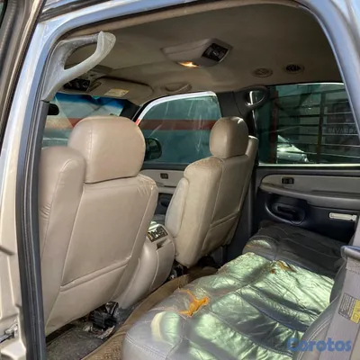 2002 Chevrolet Tahoe — foto 6 / 10