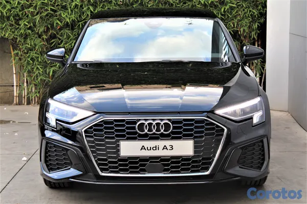 2026 Audi A3 S-Line — foto 2 / 10