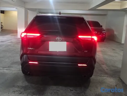 2022 Toyota Rav-4 — foto 8 / 13