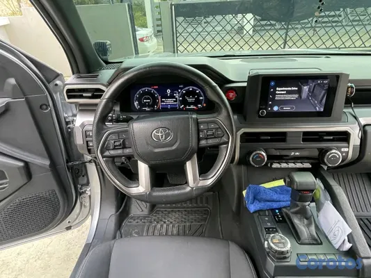 2024 Toyota Tacoma — foto 2 / 14